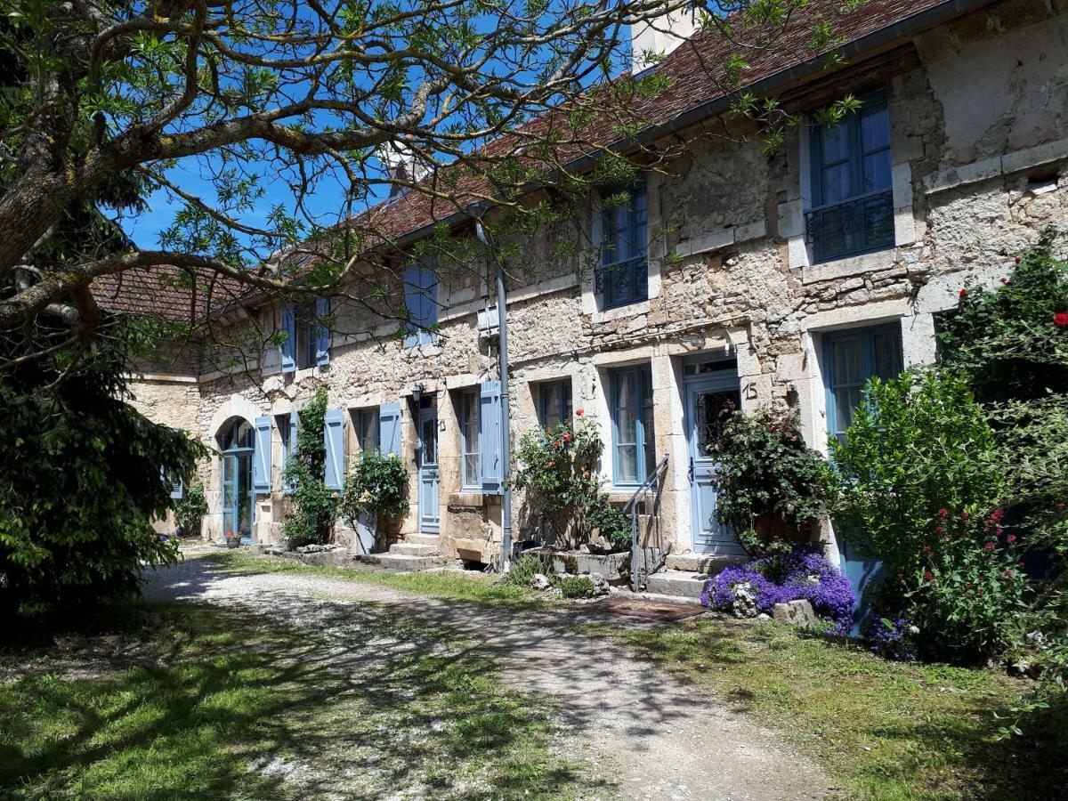 Villa La Cour à Flavigny-sur-Ozerain Extérieur photo