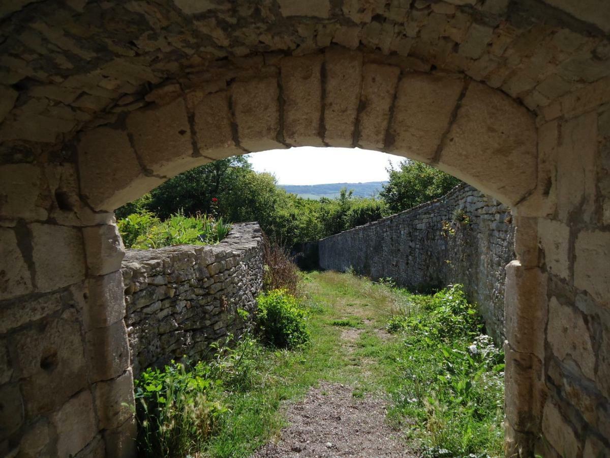 Villa La Cour à Flavigny-sur-Ozerain Extérieur photo